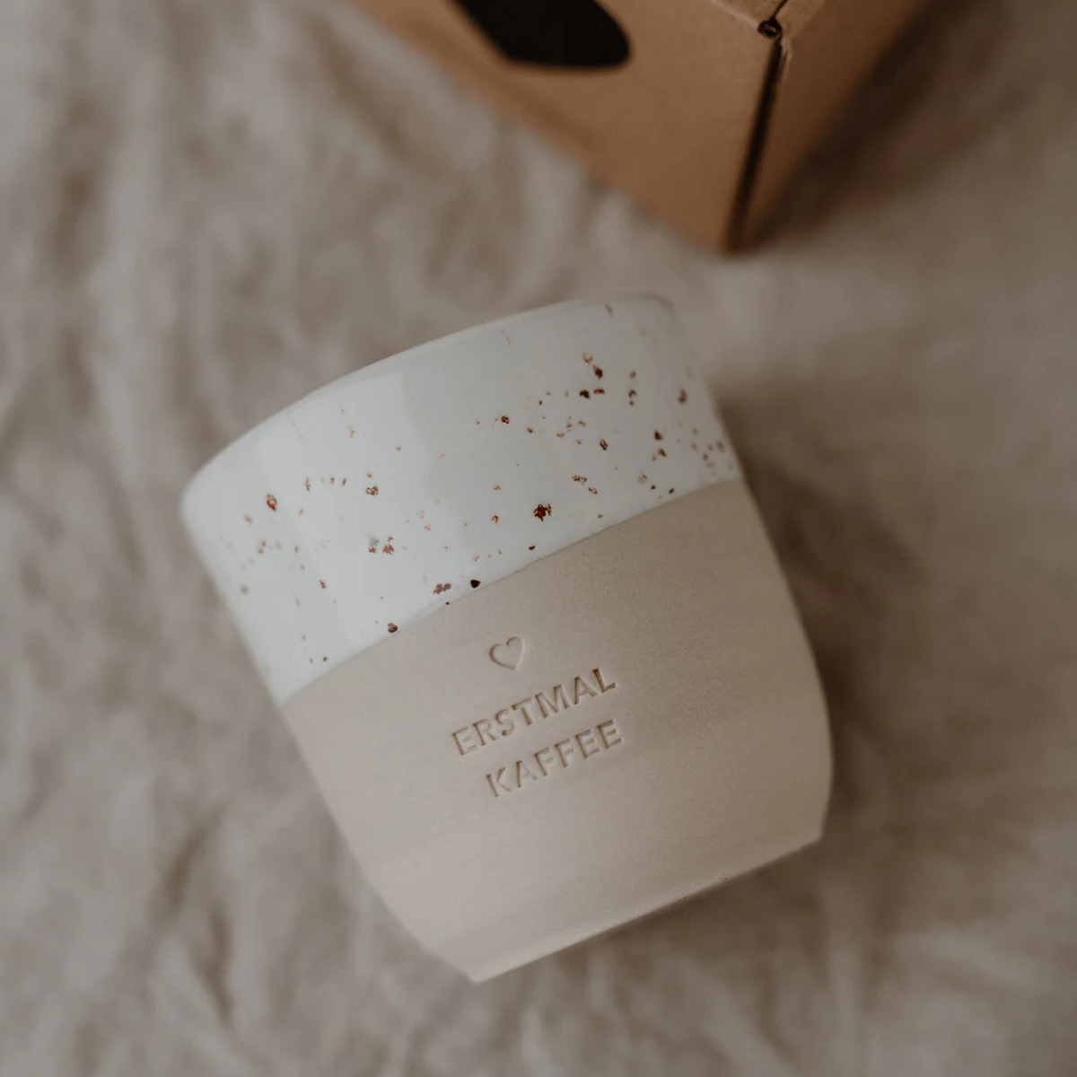 Becher "Erstmal Kaffee" – Bild 2