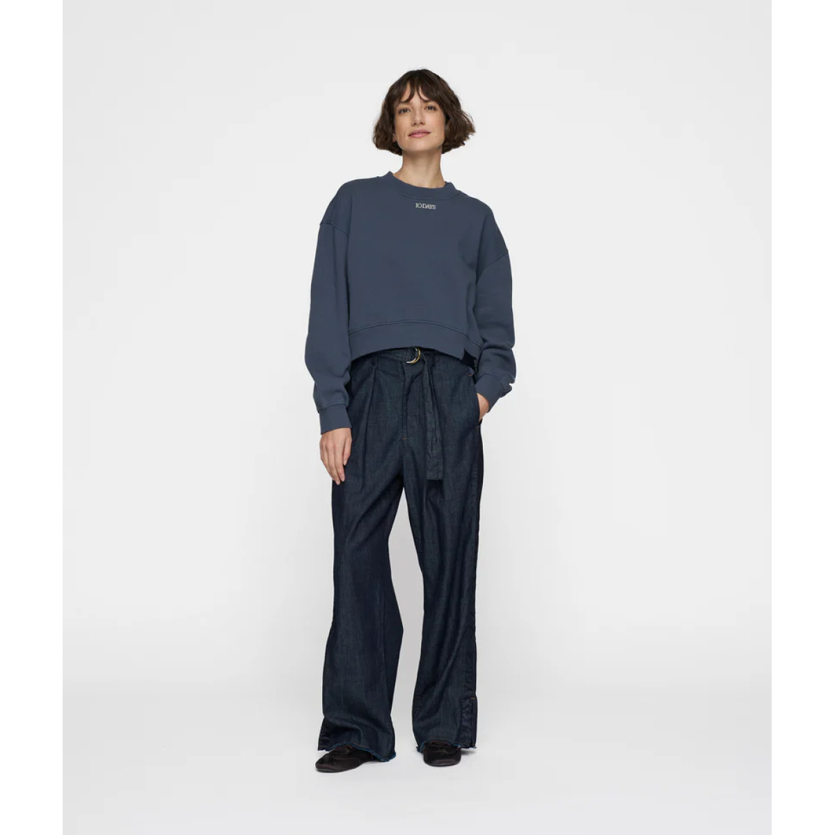 blau pulli 3 Cropped Sweater yale blue – Bild 3