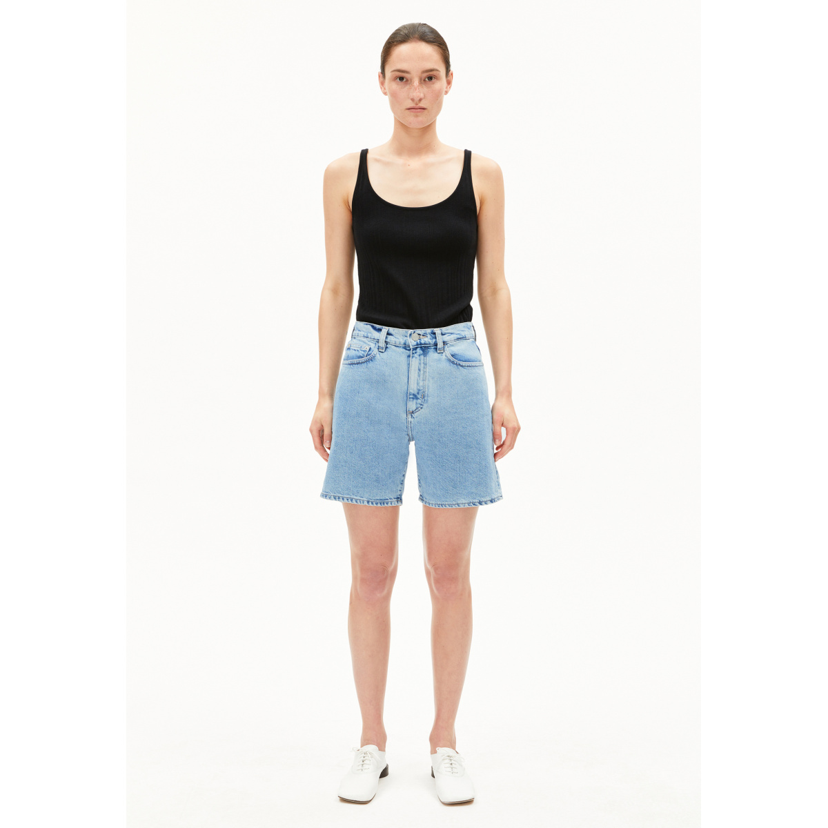 30006235-1958 (3) SHEAARI Jeans Shorts aus Hanf-Mix – Bild 2