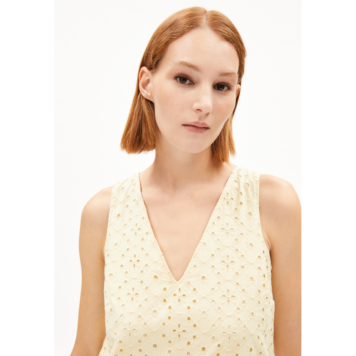 LIVALAA BROIDERY Webkleid aus Baumwoll Mix – Bild 4