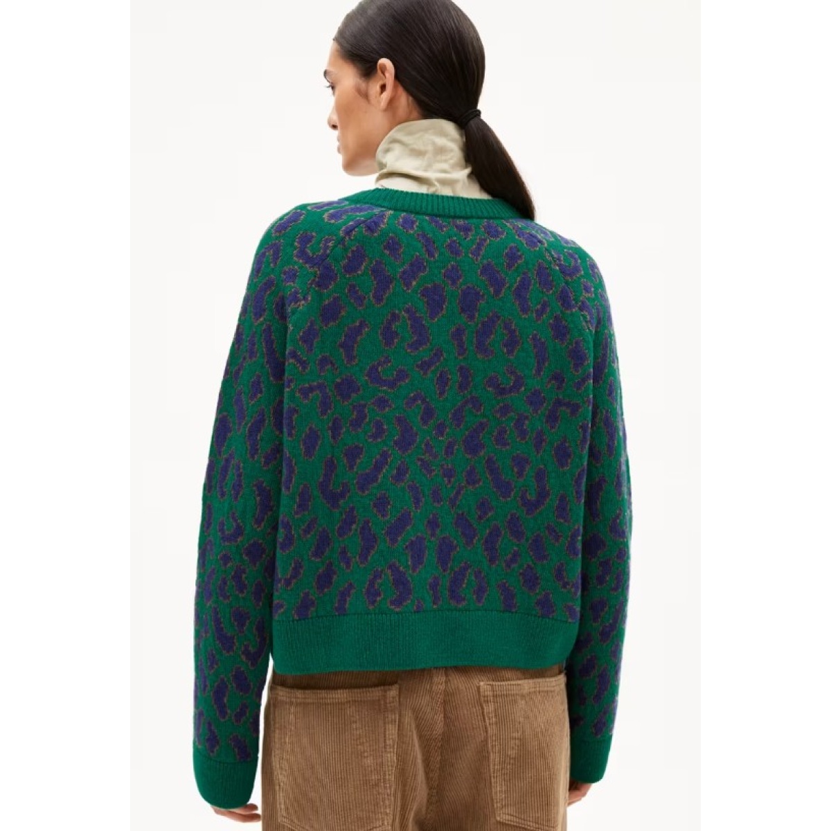 DILIRIAA LEOPAA Pullover aus recyclem Bio-Woll Mix – Bild 5