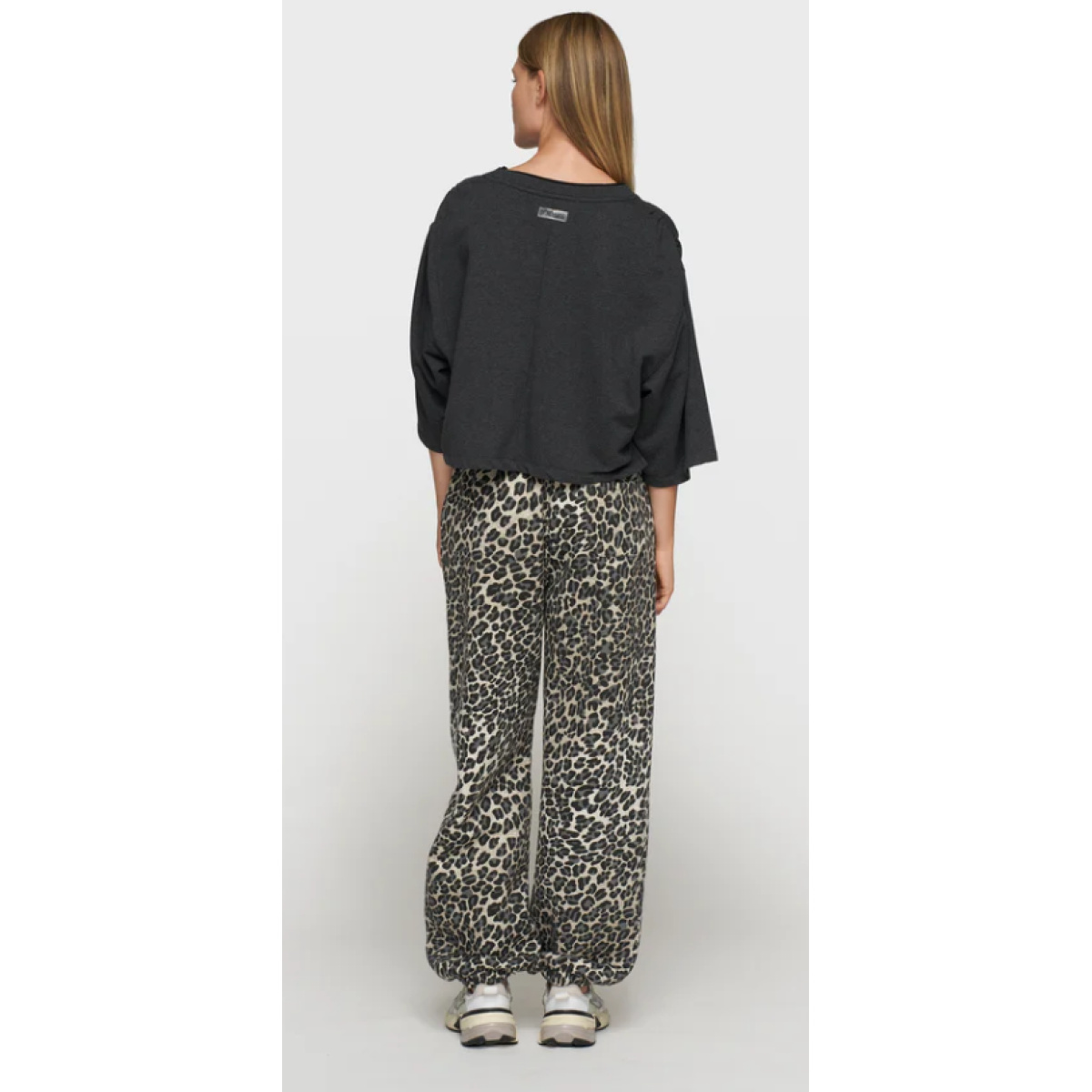 cropped gathering sweater – Bild 4